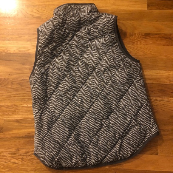 SOLD J. Crew Excursion Herringbone Quilted Vest - Picture 9 of 13
